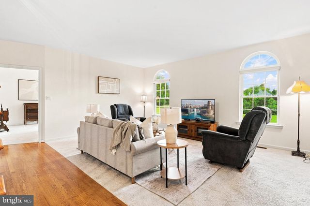 7130 DECOY DR, Owings, MD 20736