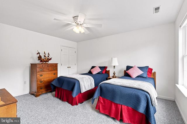 7130 DECOY DR, Owings, MD 20736