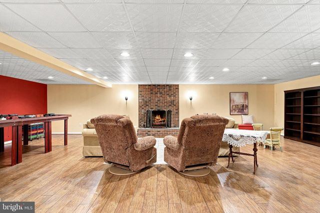 7130 DECOY DR, Owings, MD 20736