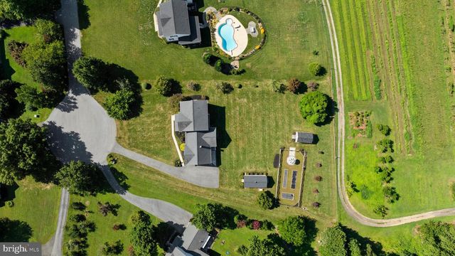 7130 DECOY DR, Owings, MD 20736