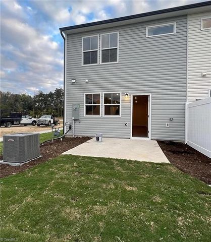 872 Falls Grove Trail, High Point, NC 27265