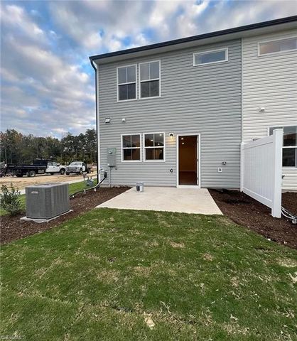 872 Falls Grove Trail, High Point, NC 27265