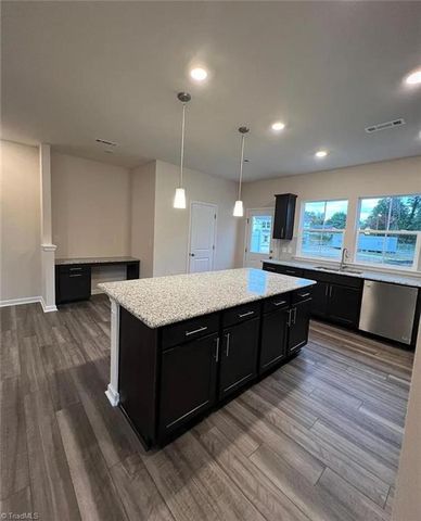 872 Falls Grove Trail, High Point, NC 27265