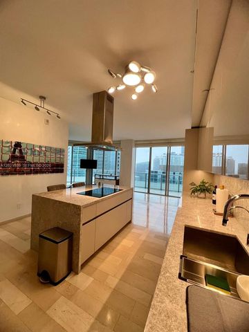 1300 E Brickell Bay Dr 3701, Miami, FL 33131