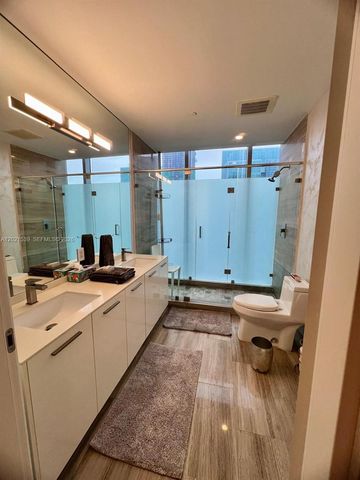 1300 E Brickell Bay Dr 3701, Miami, FL 33131