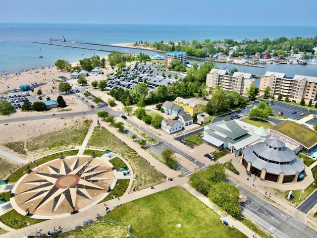 240 Water Street 1A, St. Joseph City, MI 49085