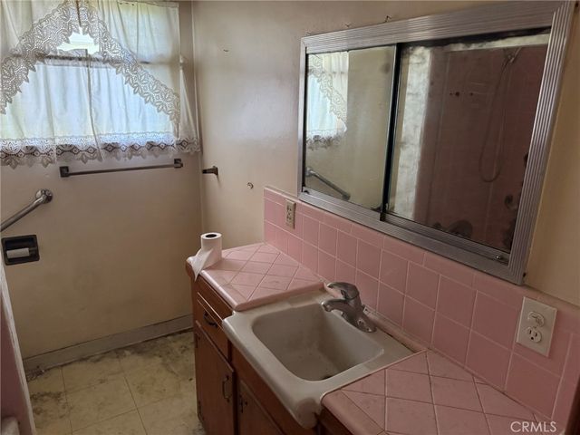 6509 Prospect, Bell Gardens, CA 90201