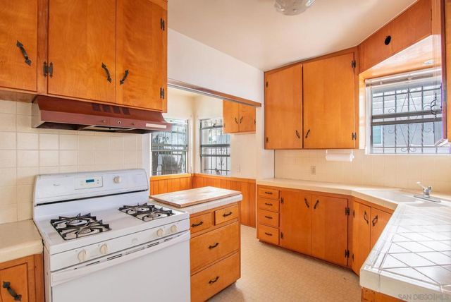 4682 Altadena Ave., San Diego, CA 92115