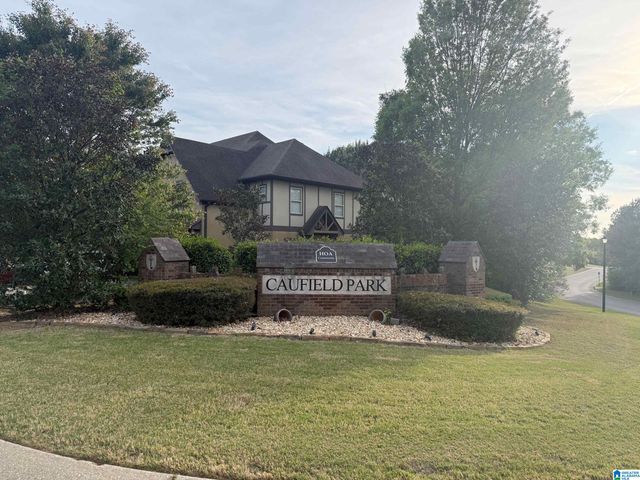 4220 LOCHSHIRE LANE, Gardendale, AL 35071