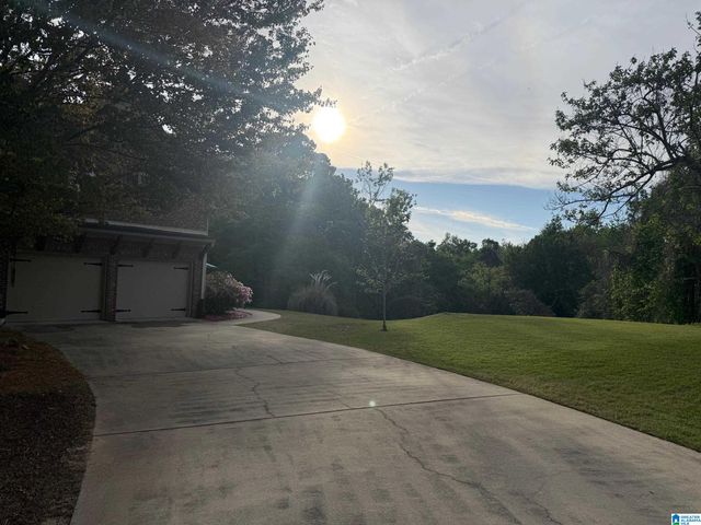 4220 LOCHSHIRE LANE, Gardendale, AL 35071