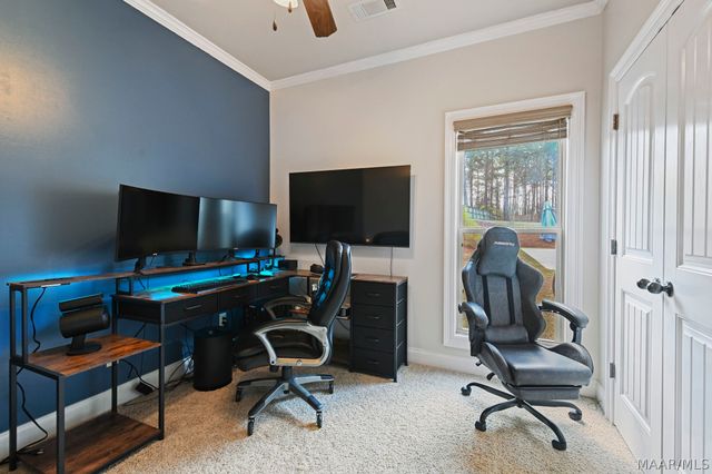 129 HERMITAGE Pass, Wetumpka, AL 36093