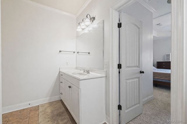 129 HERMITAGE Pass, Wetumpka, AL 36093