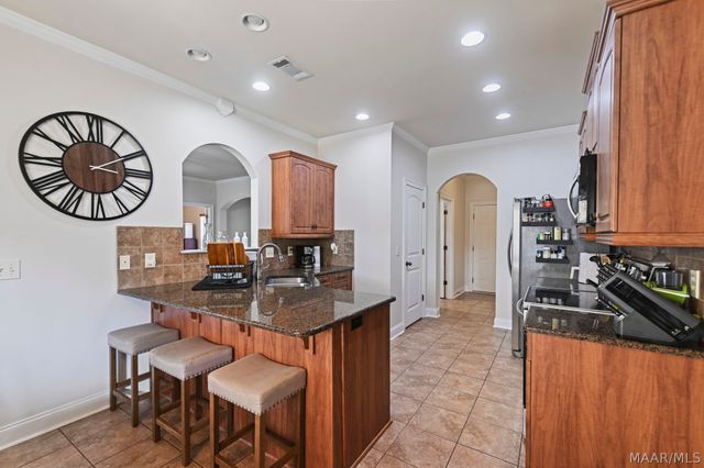 129 HERMITAGE Pass, Wetumpka, AL 36093