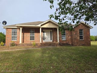 1413 County Road 43 ., Prattville, AL 36067