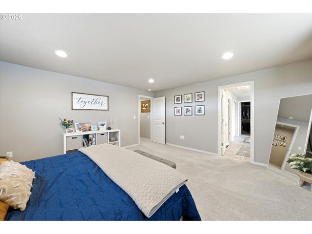 2 GREGORY St, Milton Freewater, OR 97862