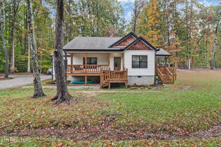 1027 Whispering Pine Lane, Jamestown, TN 38556