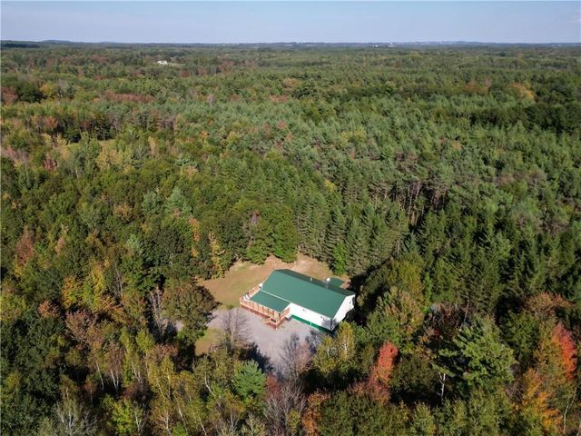 W6674 Poertner Road, Neillsville, WI 54456