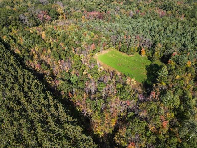 W6674 Poertner Road, Neillsville, WI 54456