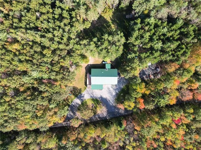 W6674 Poertner Road, Neillsville, WI 54456