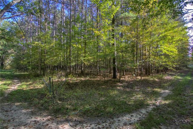 W6674 Poertner Road, Neillsville, WI 54456