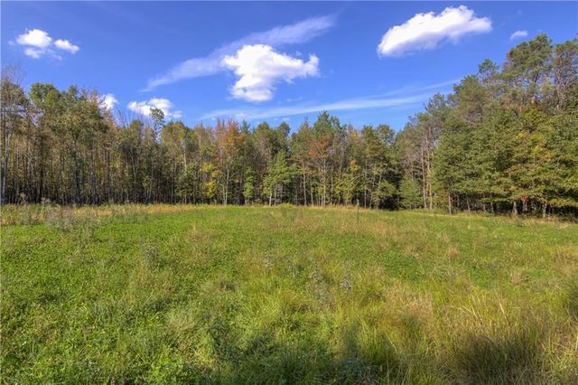 W6674 Poertner Road, Neillsville, WI 54456