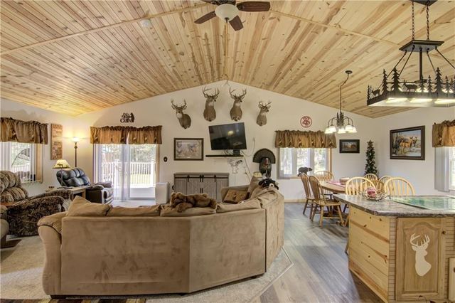 W6674 Poertner Road, Neillsville, WI 54456