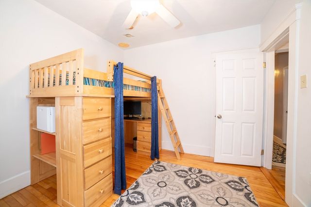 2 Mystic St, Worcester, MA 01607