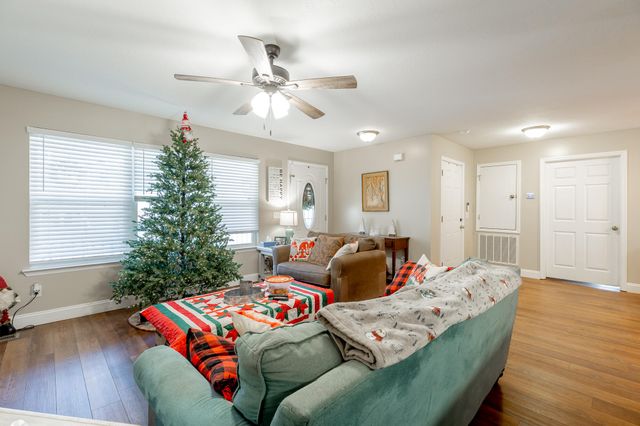 24 Emma Lane, Trenton, GA 30752