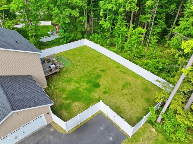 29 Stone Ridge Road, Wilton, NY 12831