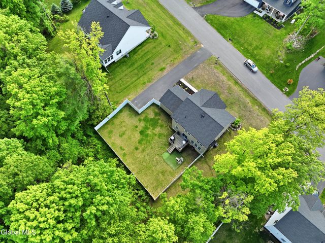 29 Stone Ridge Road, Wilton, NY 12831