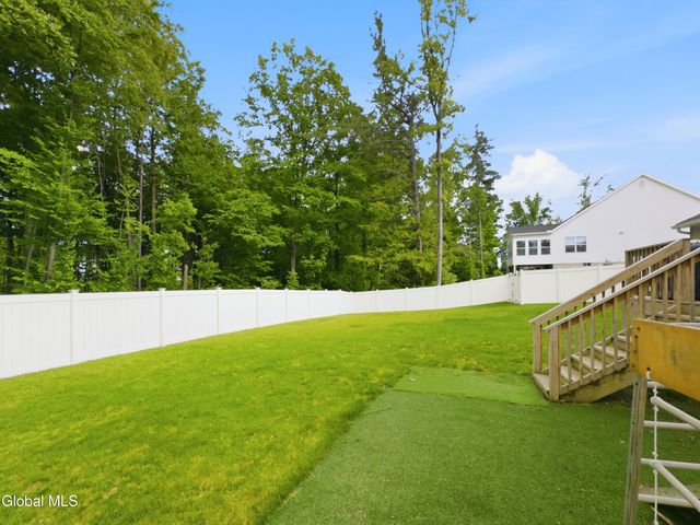 29 Stone Ridge Road, Wilton, NY 12831
