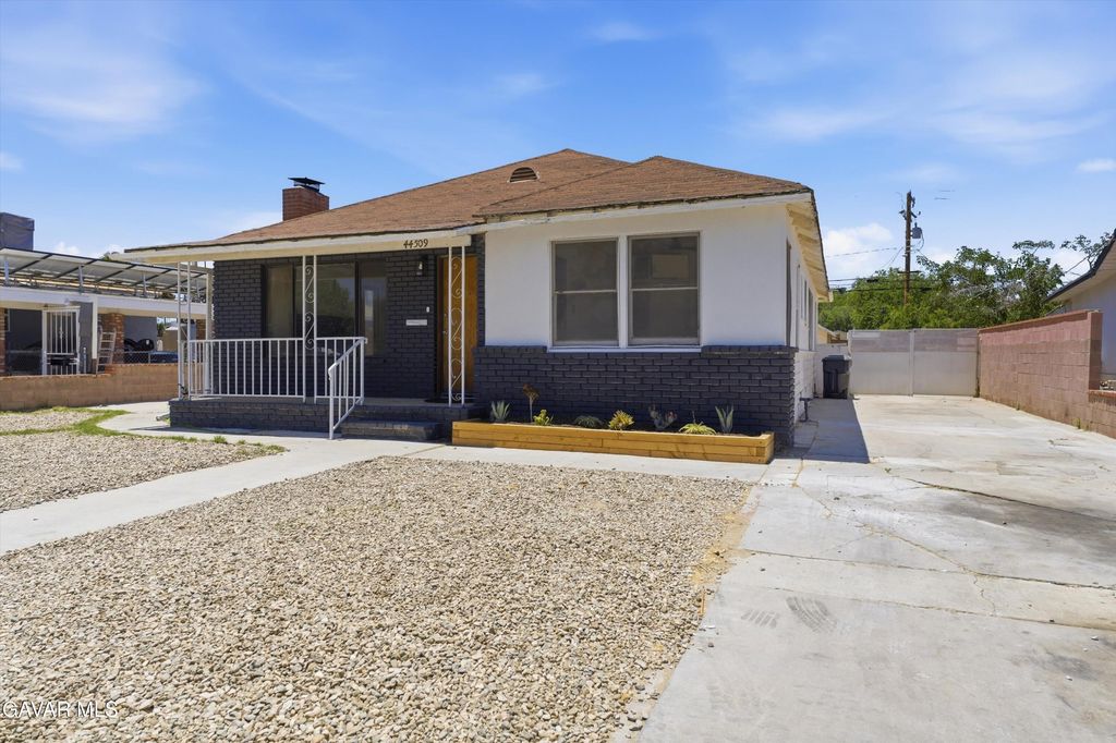 44509 Date Avenue, Lancaster, CA 93534