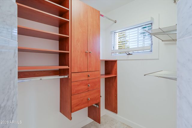 5328 E PINCHOT Avenue, Phoenix, AZ 85018