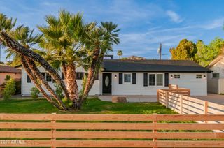 5328 E PINCHOT Avenue, Phoenix, AZ 85018