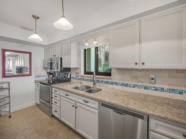 175 SE Saint Lucie Boulevard F116, Stuart, FL 34996