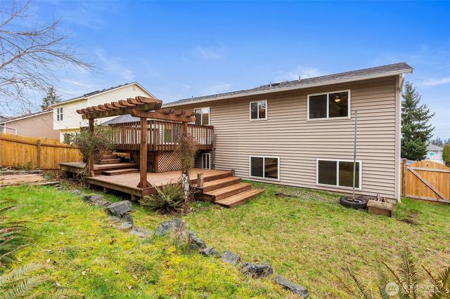 16 60th Place SE, Everett, WA 98203