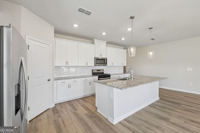 390 Morgan Creek Road, Pendergrass, GA 30567