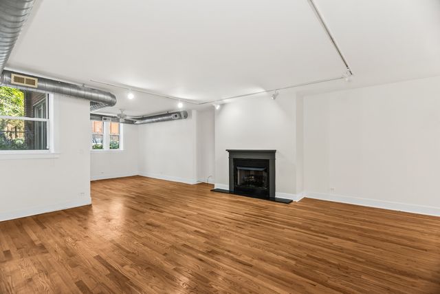 1633 W Estes Avenue 1E, Chicago, IL 60626