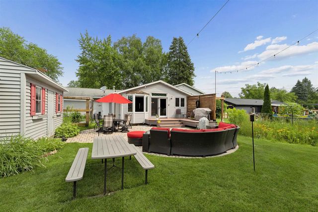 1138 ANCHOR DRIVE, Green Bay, WI 54313