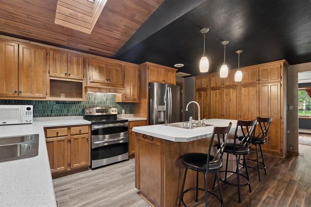 1138 ANCHOR DRIVE, Green Bay, WI 54313