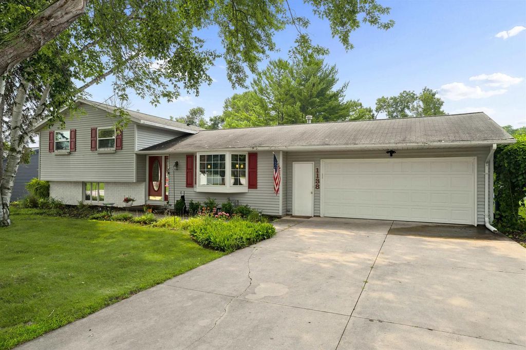 1138 ANCHOR DRIVE, Green Bay, WI 54313