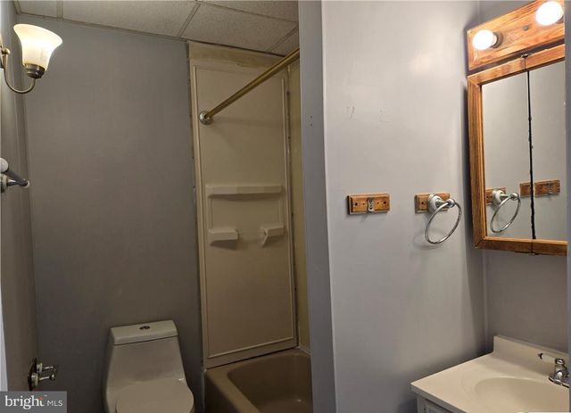 436 PIERCE ST, Bethlehem, PA 18015