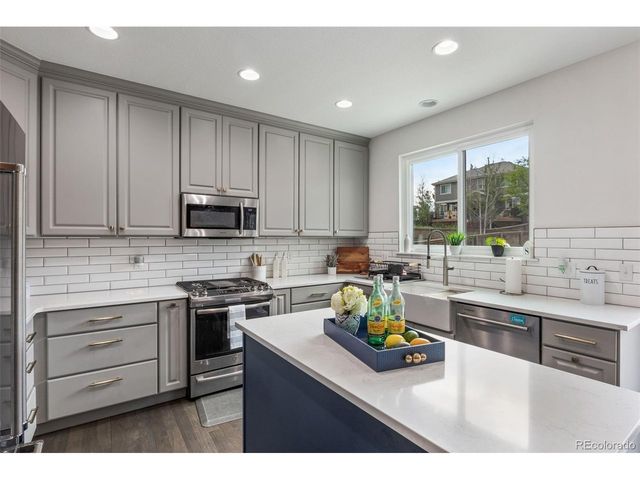 573 Springvale Rd, Castle Rock, CO 80104