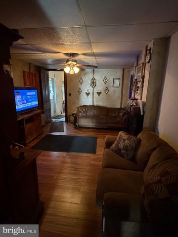 735 N 9TH ST, Reading, PA 19604