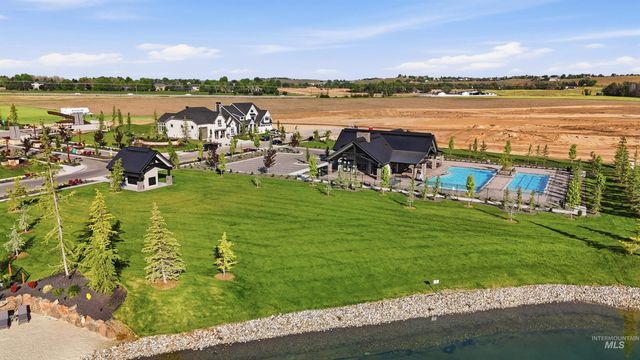3720 N Templeton, Eagle, ID 83616