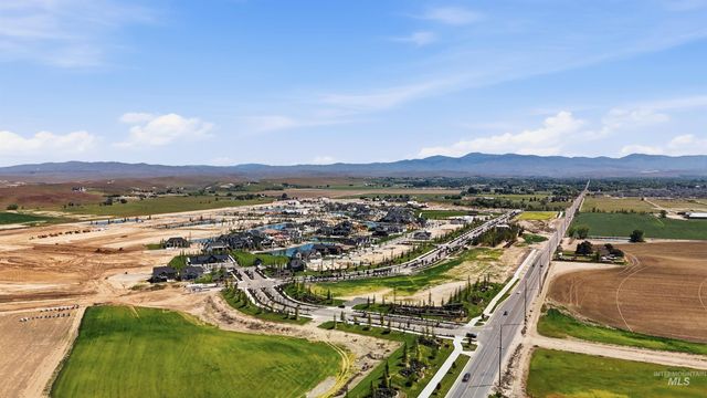 3720 N Templeton, Eagle, ID 83616