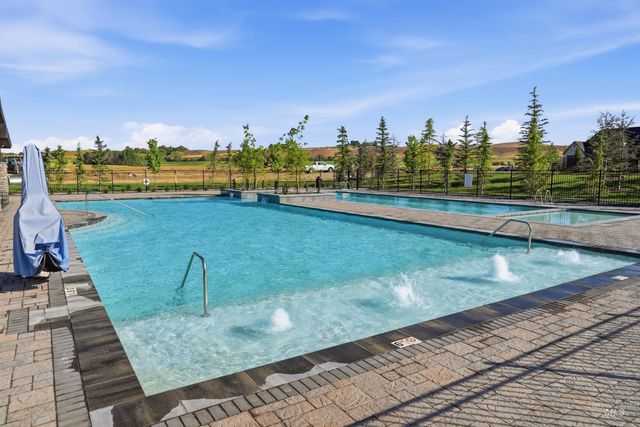 3720 N Templeton, Eagle, ID 83616