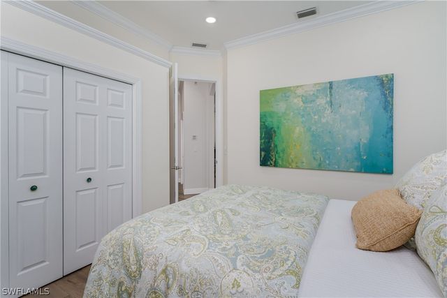 6495 Waverly Green WAY, Naples, FL 34110