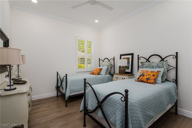 6495 Waverly Green WAY, Naples, FL 34110