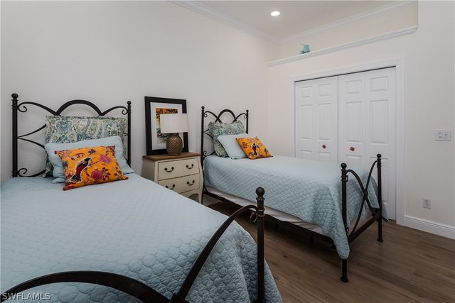 6495 Waverly Green WAY, Naples, FL 34110